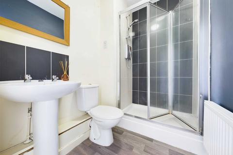 20 Adrian Close, Hemel Hempstead, HP1 1AW