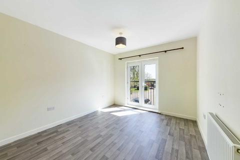 20 Adrian Close, Hemel Hempstead, HP1 1AW