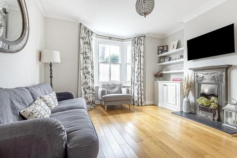 24 Canbury Avenue, Kingston Upon Thames, KT2 6JP