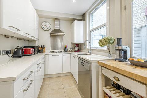 24 Canbury Avenue, Kingston Upon Thames, KT2 6JP