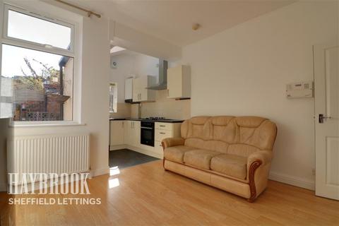 3 bedroom terraced house to rent, South Road S6