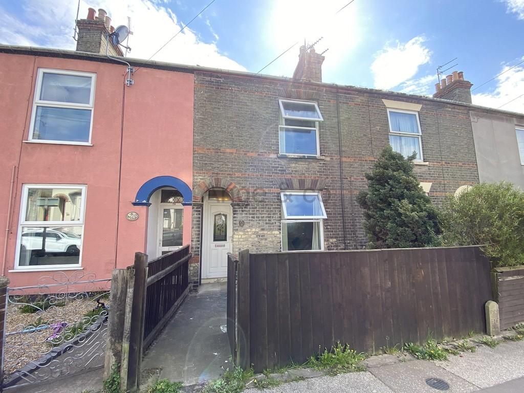 Rotterdam Road, Lowestoft 3 bed terraced house £130,000