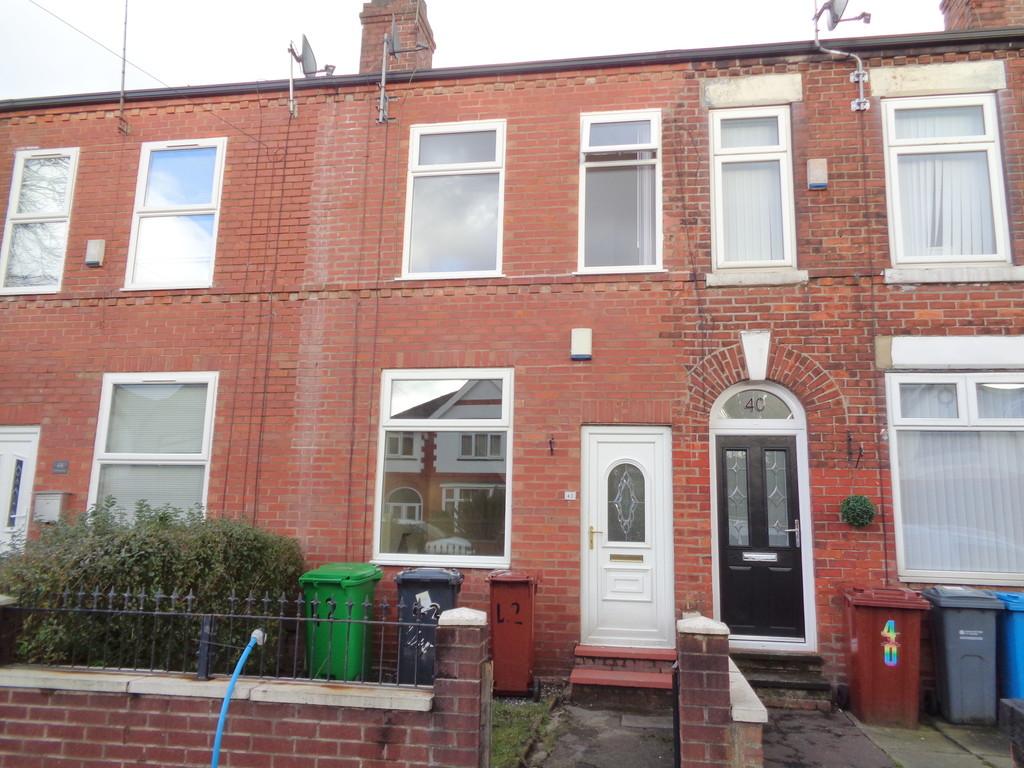 Northfield Road, New Moston, M40 2 bed terraced house £650 pcm (£150 pw)