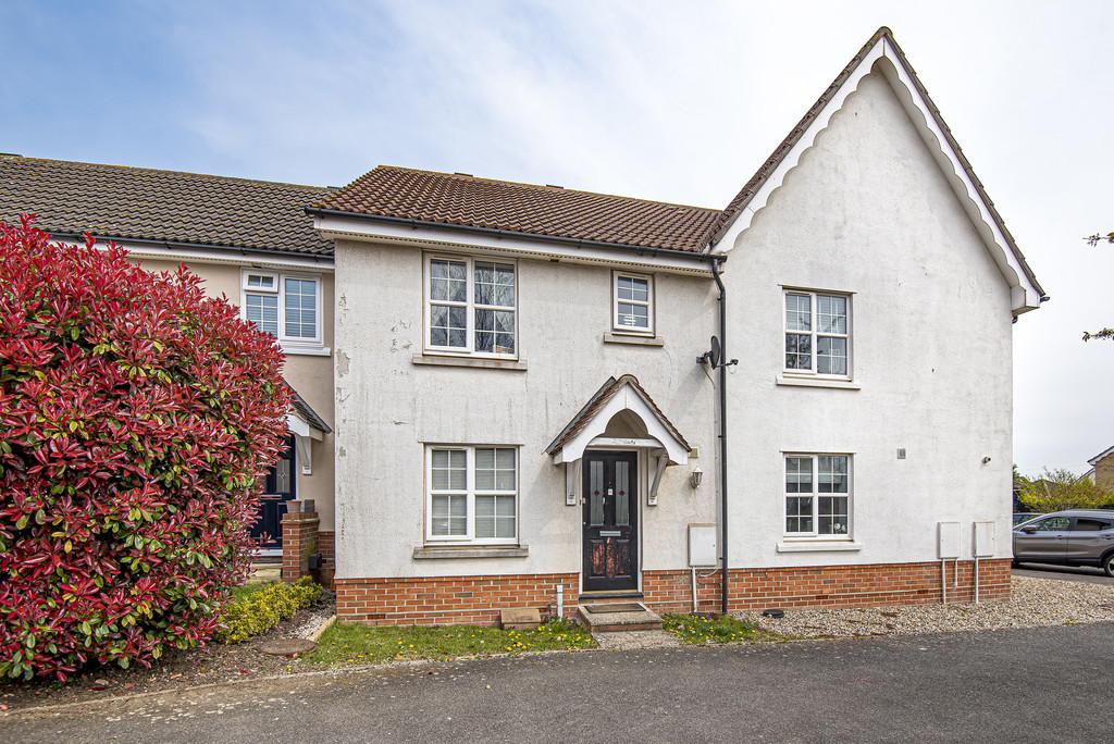 Kestrel Drive, Stowmarket 3 bed terraced house £239,950