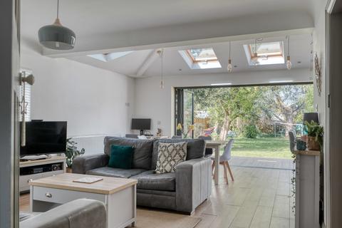 22 Beckett Road, Worcester, WR3 7NH