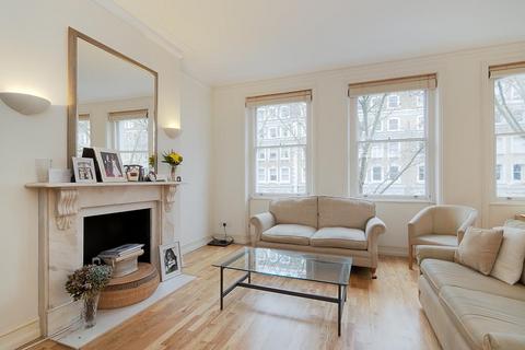 1 bedroom flat to rent, Beaufort Gardens, Knightsbridge, London