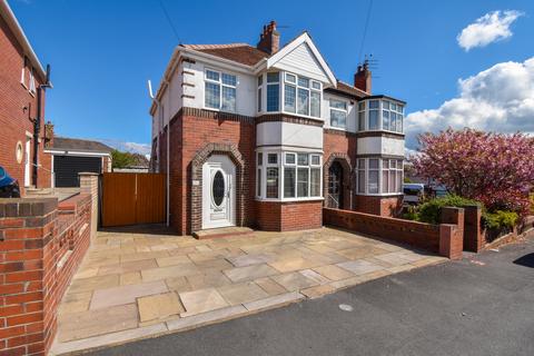 11 Bromsgrove Avenue, Bispham, Blackpool, FY2 9LX