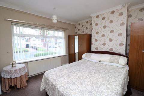 61 Walstead Road, Walsall, WS5 4LZ