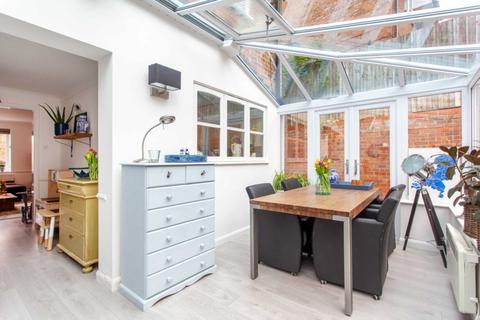 41 Tredegar Road, Emmer Green, Reading, RG4 8PF