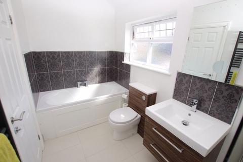 35 Charles Avenue, Grimsby, DN33 2DA