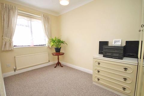 20 Goldgarth, Grimsby, DN32 8QS