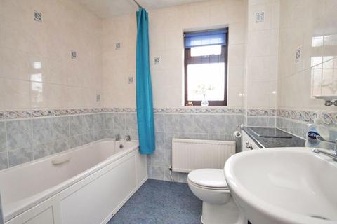 20 Goldgarth, Grimsby, DN32 8QS