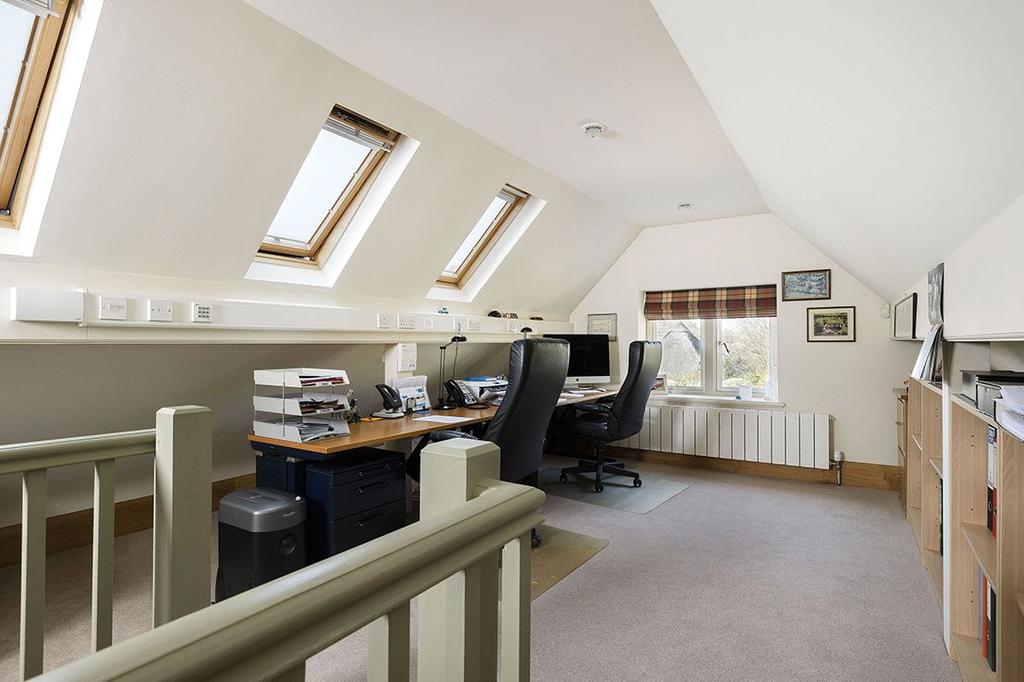 Bedroom 4/Office