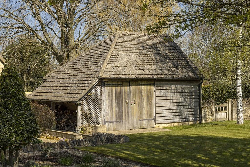 Outbuilding