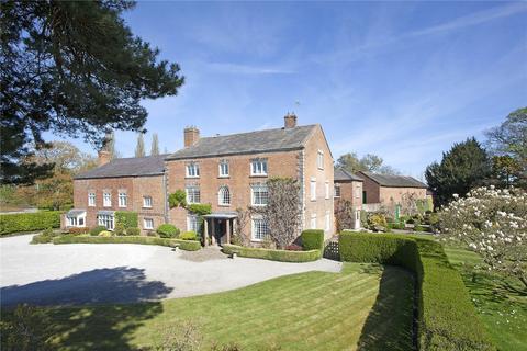 6 bedroom detached house for sale - Chester Road, Tattenhall, Nr Chester, Cheshire, CH3