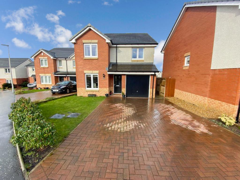 Macpherson Avenue, Dunfermline 4 bed detached house £245,000