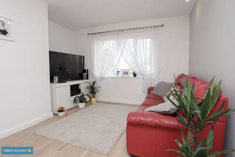 22 Radlet Close, Taunton, TA2 8ED