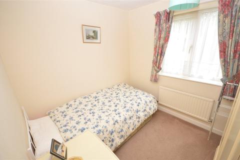 6 Bransdale Garth, Guiseley, Leeds, LS20 8QB
