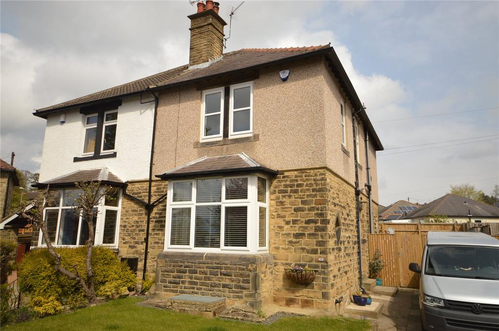 Rufford Drive, Yeadon, Leeds, West Yorkshire 2 bed semidetached house