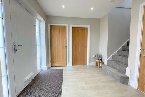 6 Cherry Tree Close, St Erme, Truro, TR4 9FT