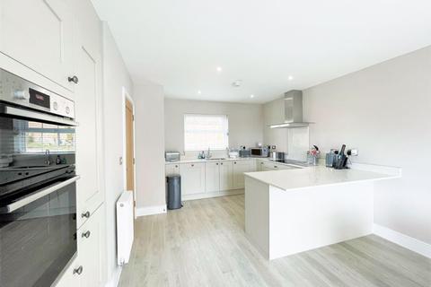 6 Cherry Tree Close, St Erme, Truro, TR4 9FT
