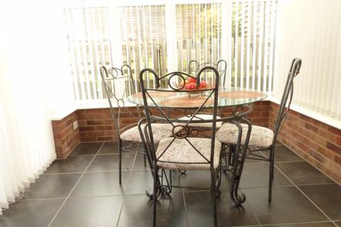 14 Deerham Close, Birmingham, B23 5XX