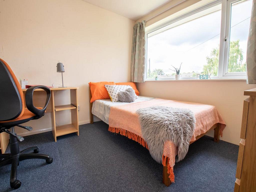 25 SMP - Bedroom 4 (1