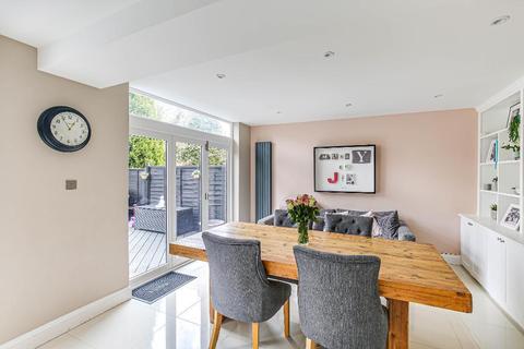 158 Littleheath Road, South Croydon, CR2 7SF