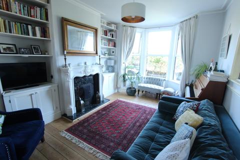 3 Dell Road, Grays, RM17 5JY