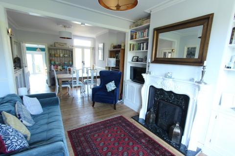 3 Dell Road, Grays, RM17 5JY