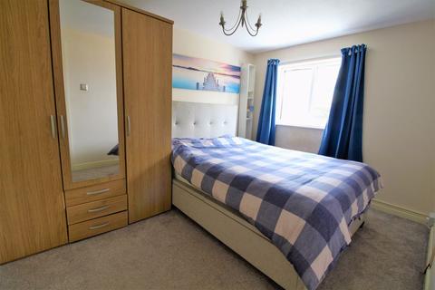 30 Gleneagles Close, Wirral, CH61 5YF