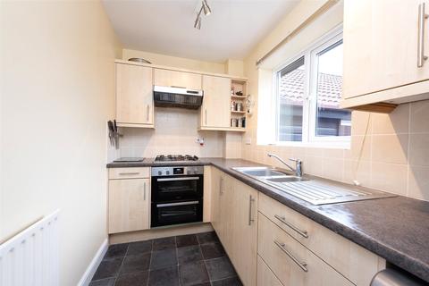 13 Monarch Close, Basingstoke, RG22 4XA