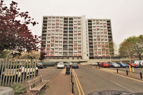 86 Coopersale Close, Woodford Green, IG8 7BH