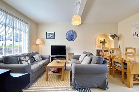 16 Clune Drive, Prestwick, KA9 1BP