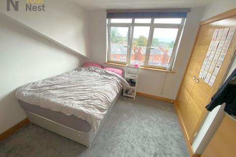 2 bedroom apartment to rent, Apartment 8, The Lounge Apartments, Headingley, LS6 3HU