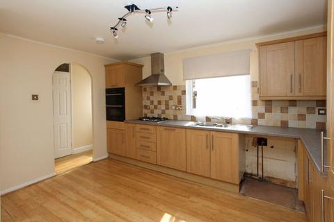 68 Chiltern Gardens, Dawley, Telford, TF4 2QH