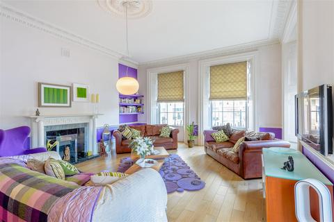 Apartment 3, George House, 1 Parade, Leamington Spa, CV32 4DG