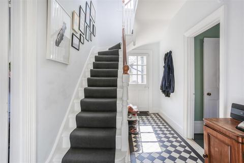 52 Alma Road, Carshalton, SM5 2PF