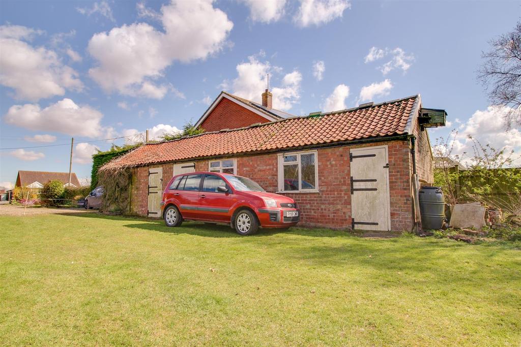 Station Road, Burgh Le Marsh Plot for sale £210,000