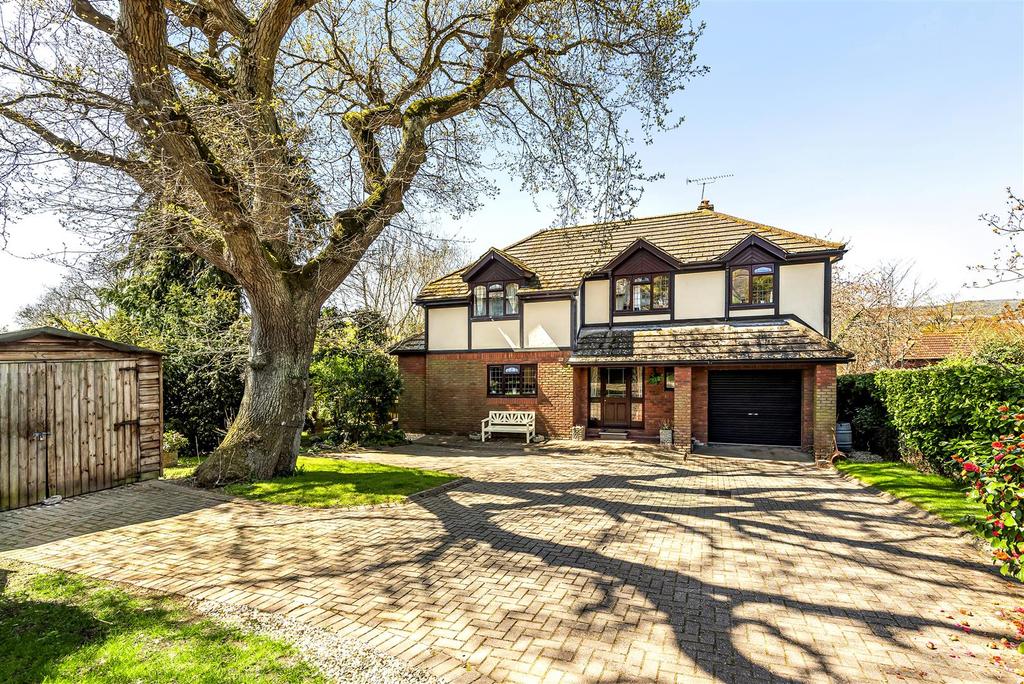 Fortescue Road, Sidmouth 3 bed detached house £800,000