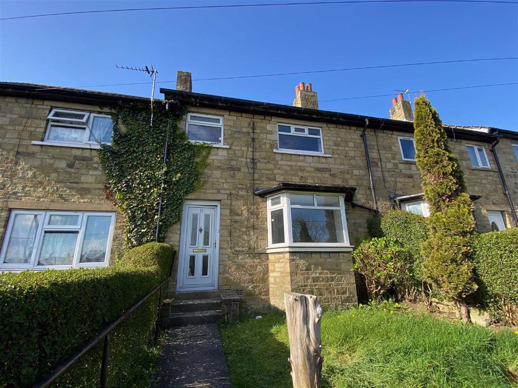 Highlands Avenue, Almondbury, Huddersfield, HD5 3 bed terraced house