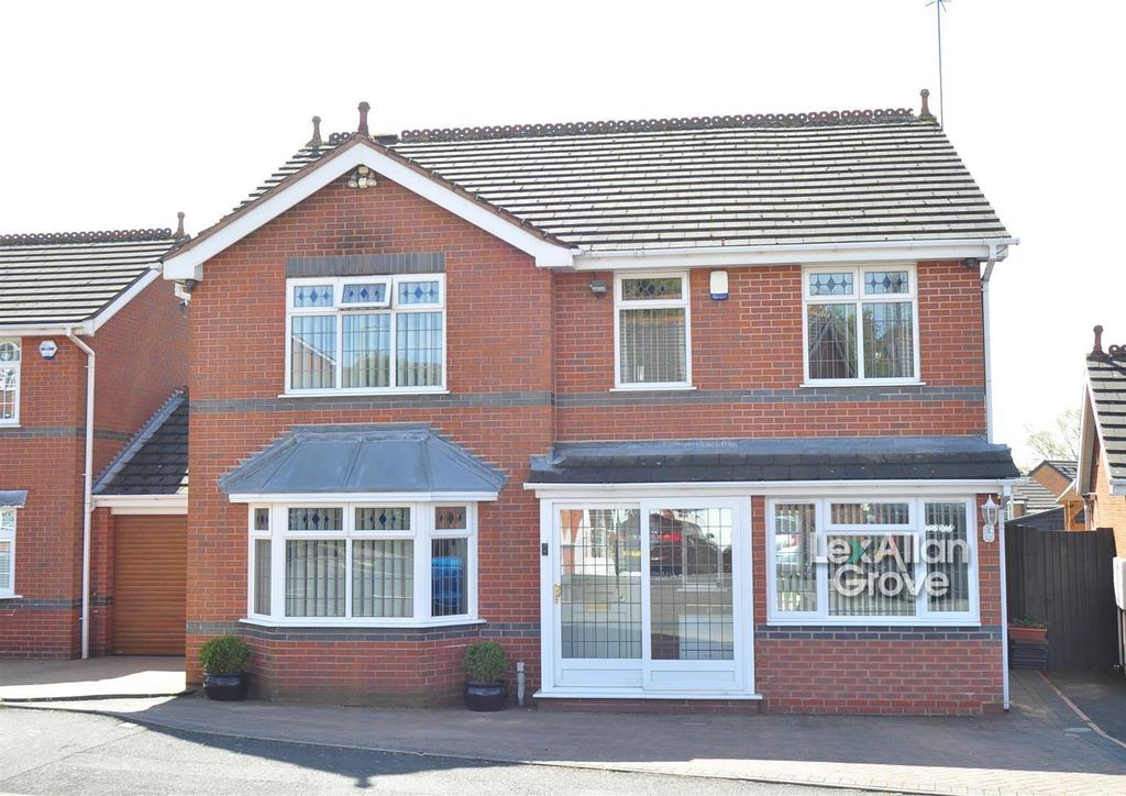Admirals Way, Rowley Regis 5 bed detached house £400,000