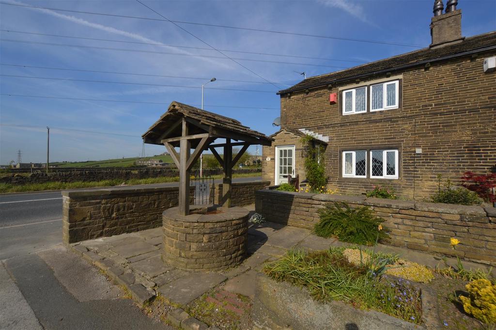 Brighouse & Denholme Road... 3 bed cottage £650 pcm (£150 pw)