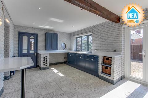 23 Berse Road, Wrexham, LL11 2BH