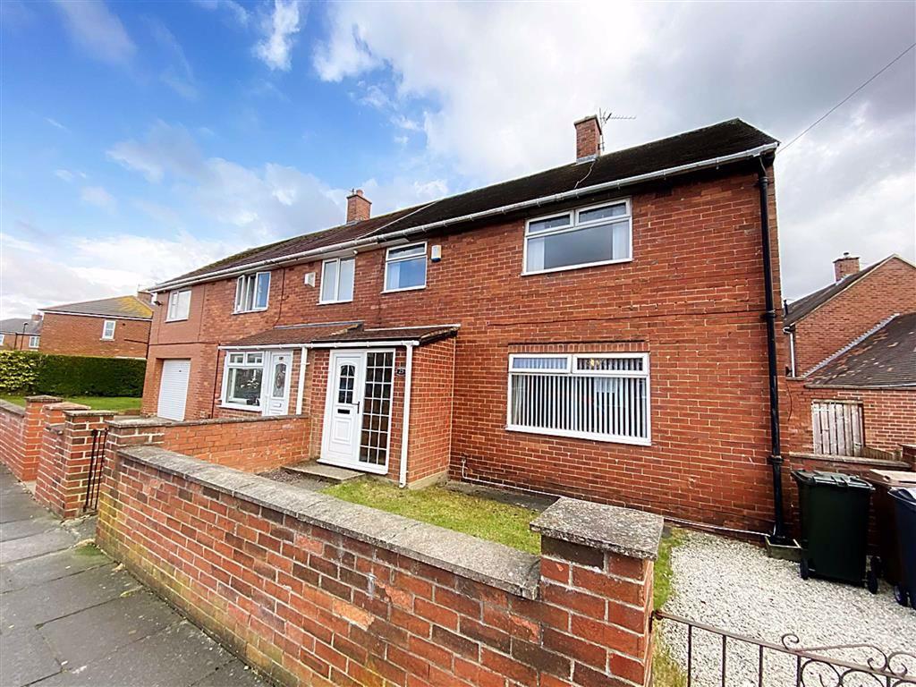 Coldstream Gardens, Howdon, Wallsend... 3 bed semidetached house £