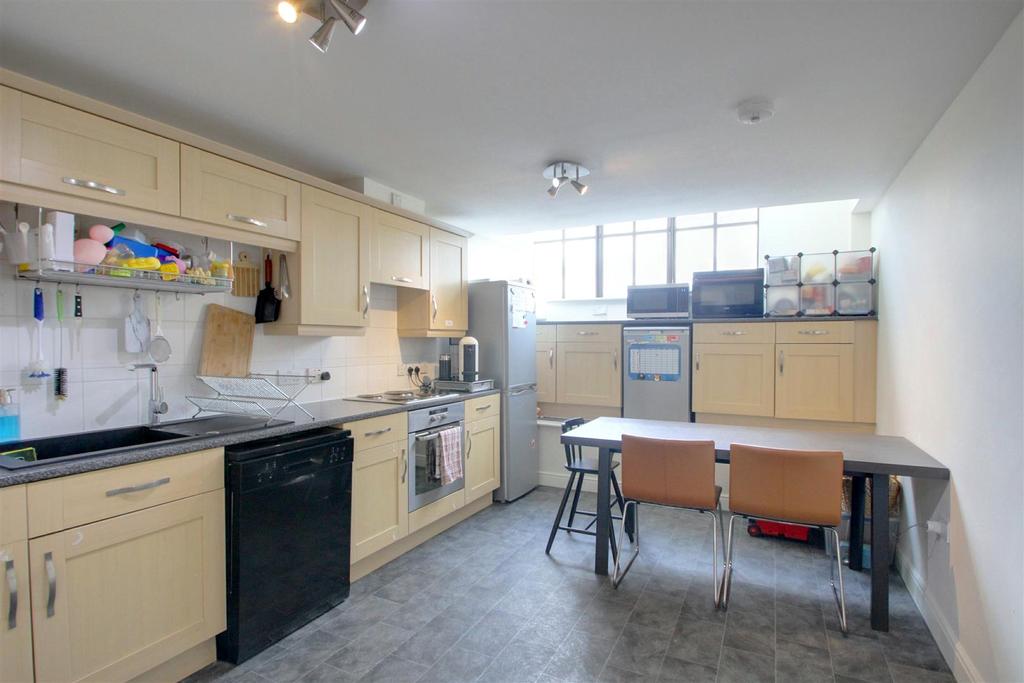 Kitchen.jpg