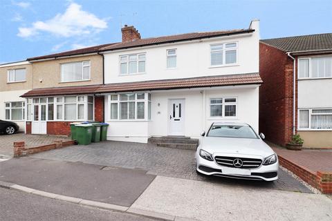 38 Standard Road, Bexleyheath, DA6 8DP