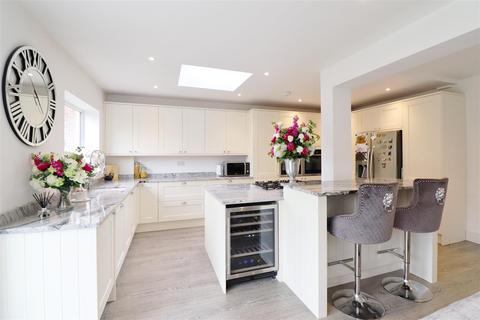 38 Standard Road, Bexleyheath, DA6 8DP