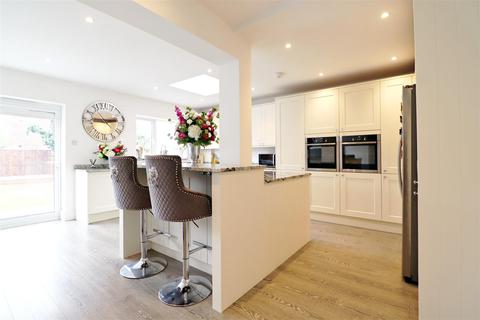 38 Standard Road, Bexleyheath, DA6 8DP