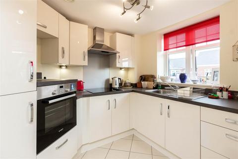1 bedroom apartment for sale - Stiperstones Court, 167-170 Abbey Foregate, Shrewsbury, Shropshire, SY2 6AL